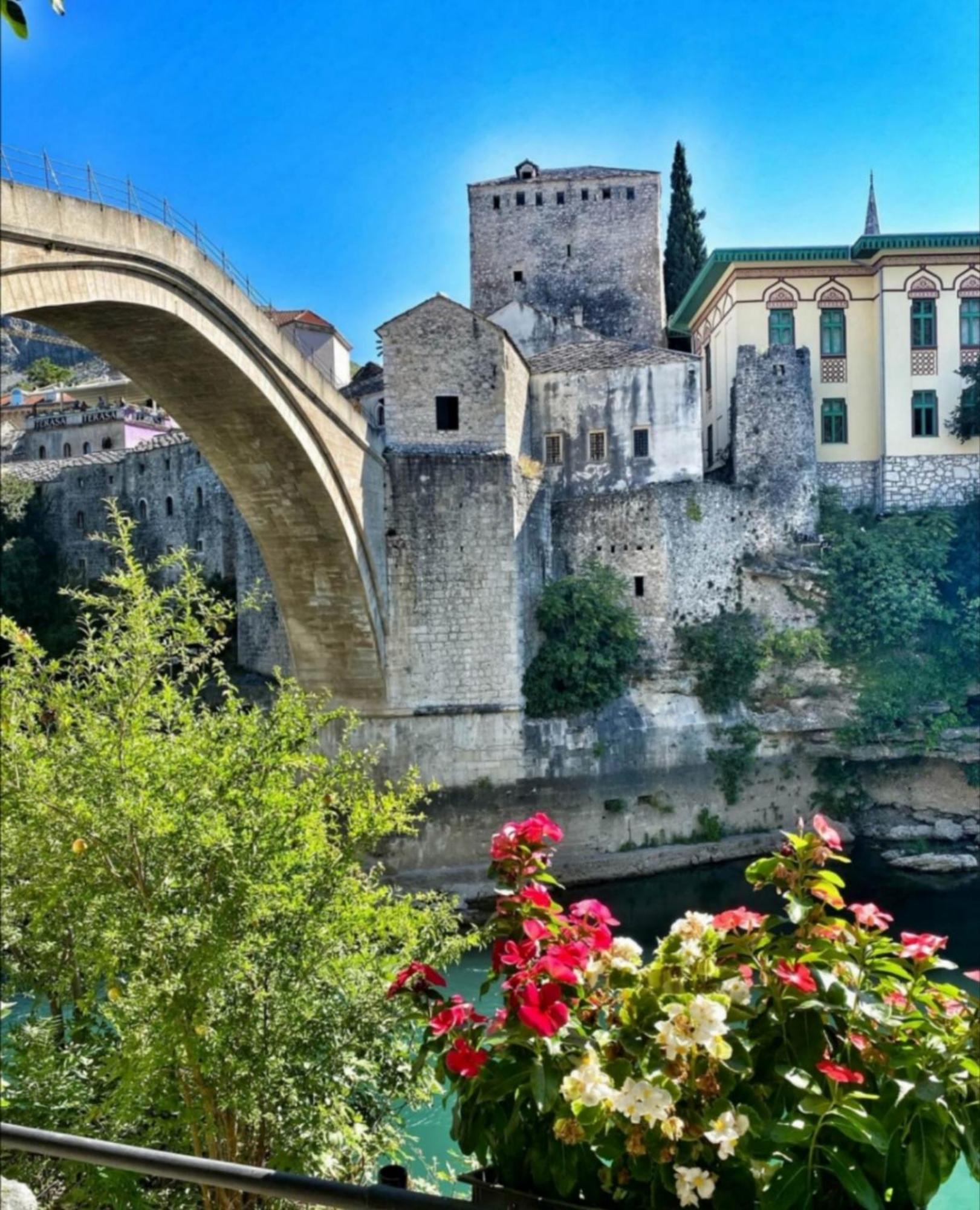 Zara Apartment With Terrace Near Old Town Mostar Exterior photo