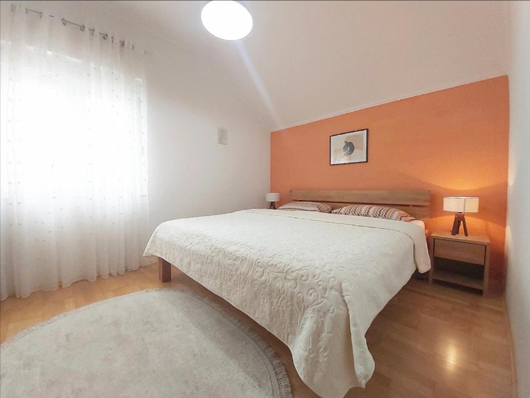 Zara Apartment With Terrace Near Old Town Mostar Exterior photo
