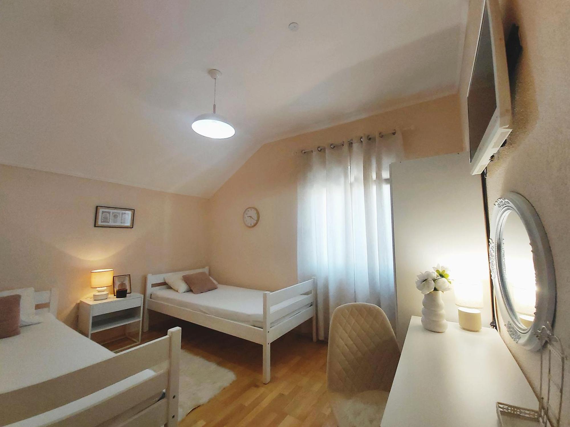 Zara Apartment With Terrace Near Old Town Mostar Exterior photo